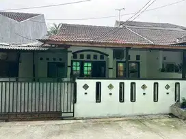 Di jual cepat rumah murah di dukuh zamrud Bekasi