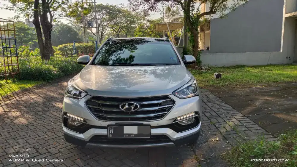 Hyundai Santa Fe Bensin