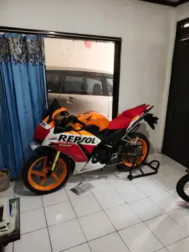 Honda CBR 150R k45a Gress kilometer Rendah 17ribu