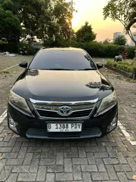 Camry Hybrid 2012 Hitam