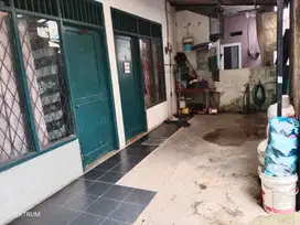 Kontrakan 2 pintu di bintaro