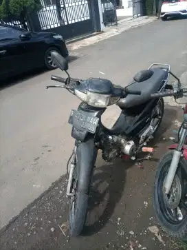 Motor ktm model supra