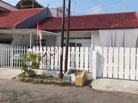 Rumah Kutisari dekat Rungkut Bendul Merisi Wonocolo Kendangsari (YSN)