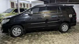 Toyota Kijang Innova 2013 Bensin