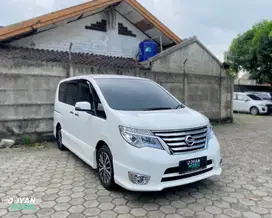 Cash Nissan Serena HWS A/T 2016 - White  Metallic - Tgn 1