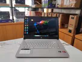 LAPTOP!! HP 14-FQ1074NR RYZEN 3-5300U/RAM 8GB/SSD 256GB/14FHD/MULUS