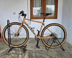 Sepeda Gravel Marin Nicasio SE Japanese - 10 Speed.