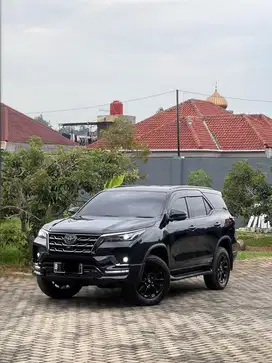 FORTUNER GR 2.4 2021