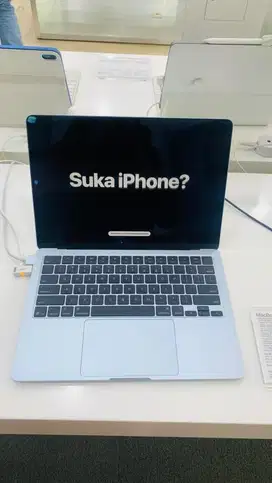 MacBook Air 13 inchi