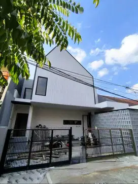Rumah Design Modern Dalam Komplek Area Duren Sawit Jakarta Timur