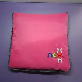 Balmut/ Bantal Selimut