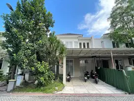DIJUAL RUMAH LELANG DI PAKUWON INDAH DEKAT GRAHA FAMILY,CITRALAND