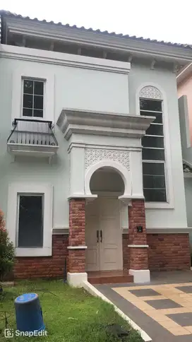 Dijual Rumah di Gading Serpong cluster Alicante 2 lantai siap huni