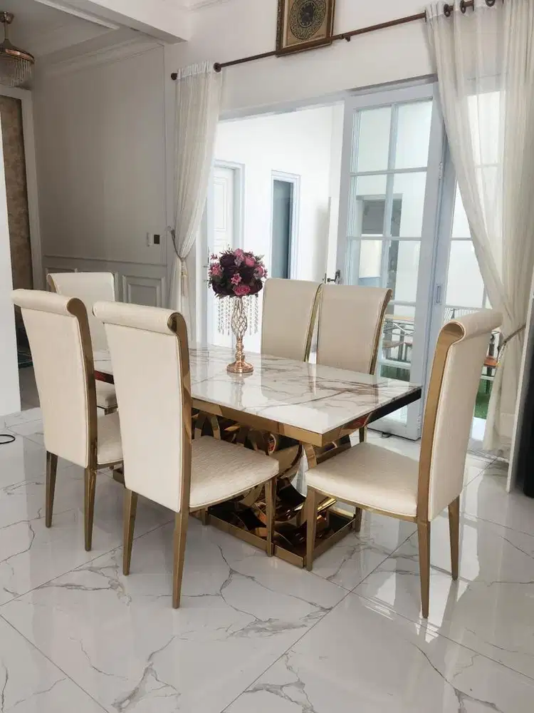 meja makan gold+shell frame