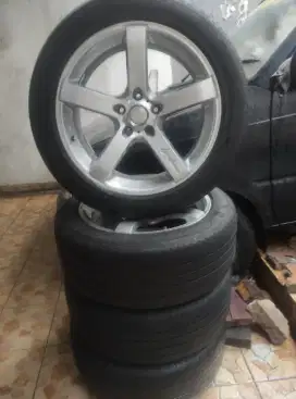 Velg R18 + ban 235/50/18