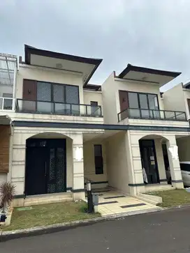 Dijual paling murah banget rumah Lavon suvarna sutera Tangerang