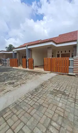 Rumah siap huni pancoran mas dekat toll depok