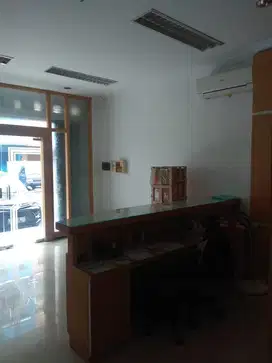 Dijual ruko gandeng Mutiara Taman Palem