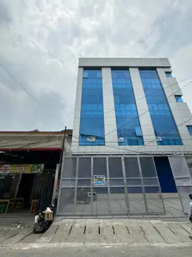ANA RUKO UK 5X17M DI JALAN UTAMA BOROBUDUR JELAMBAR