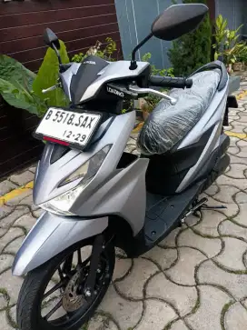 Dijual ajja gan Monggo BEAT F1 NEW CBS ORIGINAL GRESS
