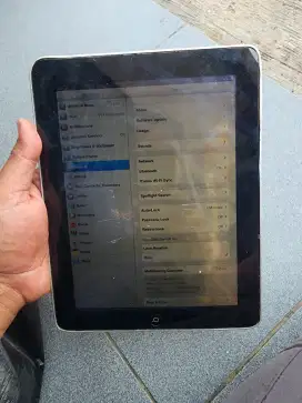Ipad seri 1 wifi only 16gb baca minus