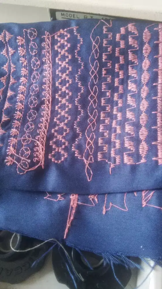 Mesin jahit bordil dan lubang kancing