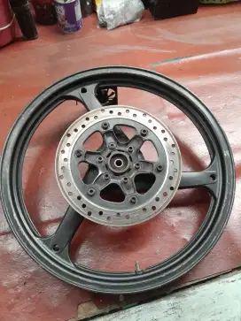 Jual velk racing NEGO ( ori bekas ) Tiger Revo depan & belakang.