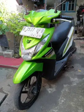 Honda Beat PGMF.1 Mesin Bagus Body Bagus