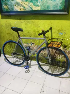 Sepeda Fixie Bekas Kaya baru