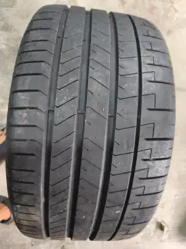 Pirelli pzero 305 30 R21