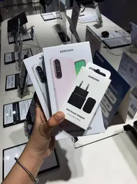 SALE ❗️❗️New Galaxy Samsung A56 5g ram 12/256 Gb garansi resmi SEGEL