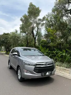 TOYOTA INNOVA G LUXURY A/T 2017