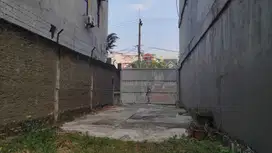 Dijual murah tanah Luas di pinggir jalan Margonda  dekat UI