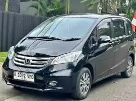 Honda Freed PSD AT 2014 Hitam