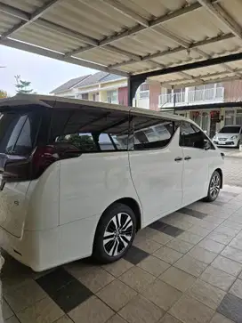 Toyota Alphard 2023 Bensin