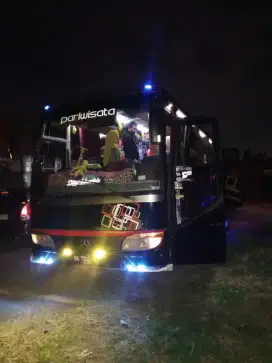 Jual 1 unit bus pariwisata 45 seat