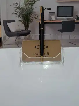 Parker Insignia Matte Black Gold Trim Ballpoint Pen