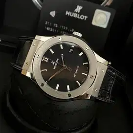 Hublot classic fusion titanium 45mm
