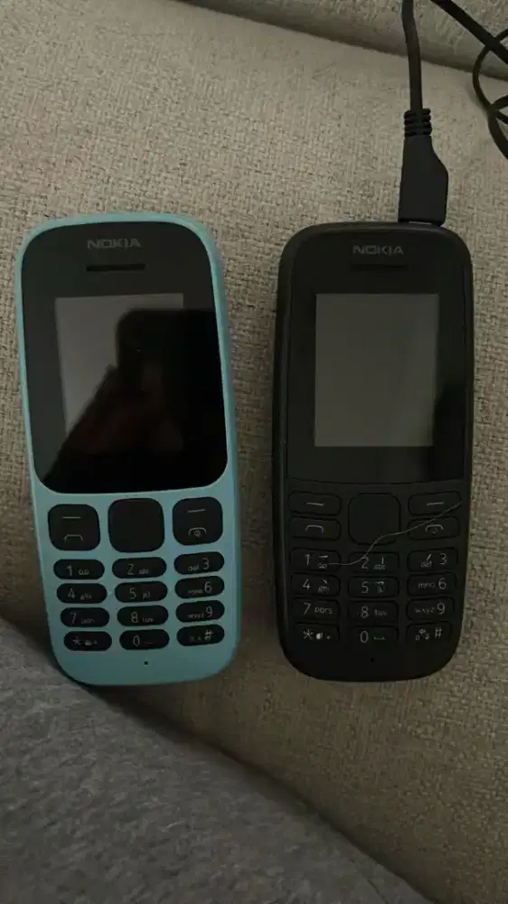 2 HP Nokia jadul masih normal semua