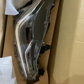 Headlamp altis 2023 CBU gen terbaru