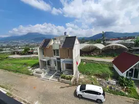 Villa Kota Batu dekat dengan Wisata, View menyejukan mata