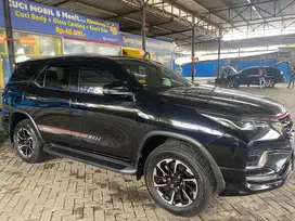 Toyota Fortuner VRZ TRD Sportivo 4x2 2.4 (2020)