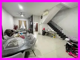 dhyana Rumah uk 6.5x20m jalan raya  di jelambar Lt 130m2 Lb 219m2 2.25