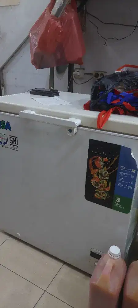 Dijual Chest Freezer RSA 200 liter