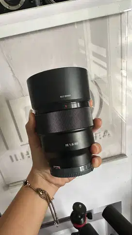 LENSA SONY FE 85MM F1.8