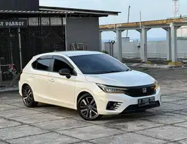 ‼️km low‼️ Honda City Hatchback RS CVT Putih 2021 2022