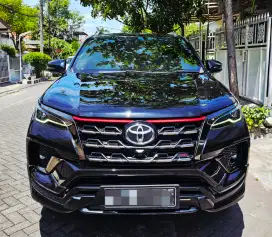 Fortuner VRZ TRD 2.4 At 2020 (istimewa)