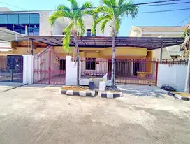 RUMAH MANYAR KERTOARJO BELAKANG BONNET, NEGO