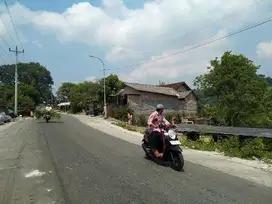 tanah 1,7 hektar  dijual dekat pasar bawuran Plered Bantul Yogyakarta