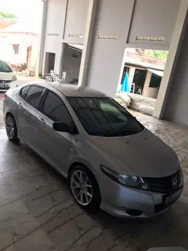 City vtec 2010 murah